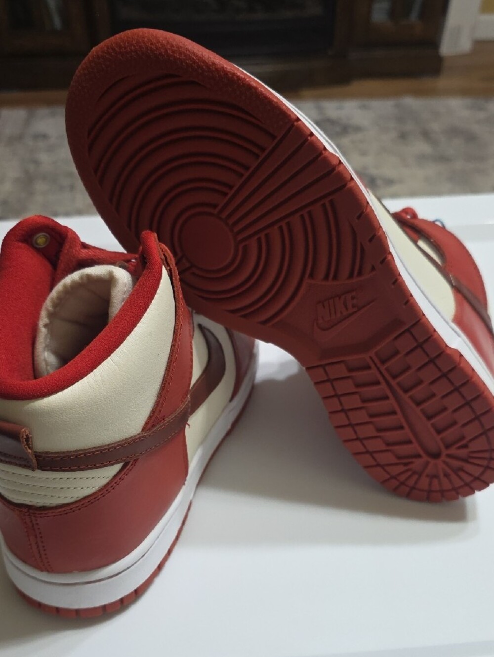 Nike Men’s High-Top Sneakers in Red and Cream - Picture 5 of 6